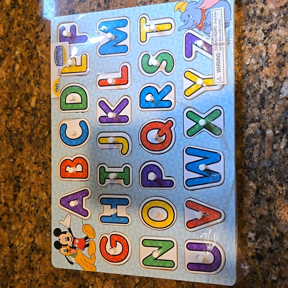 Melissa & Doug disney classic alphabet wooden peg puzzle